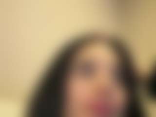 Kira Lopez's Live Sex Cam Show