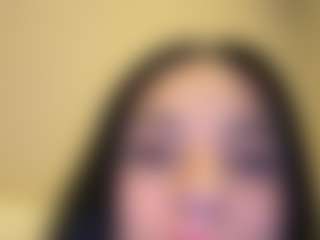 Kira Lopez's Live Sex Cam Show