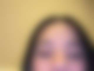 Kira Lopez's Live Sex Cam Show