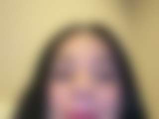 Kira Lopez's Live Sex Cam Show