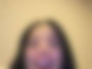 Kira Lopez's Live Sex Cam Show