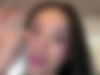 Live cam show with Kira Lopez - Lovense Petite on pussylord.com