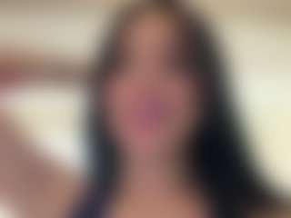 Kira Lopez's Live Sex Cam Show