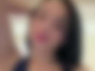 Kira Lopez's Live Sex Cam Show