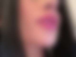 Kira Lopez's Live Sex Cam Show