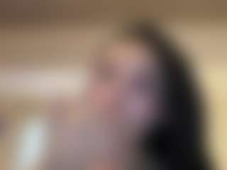 Kira Lopez's Live Sex Cam Show