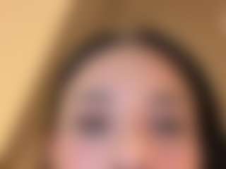 Kira Lopez's Live Sex Cam Show