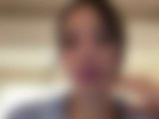 Kira Lopez's Live Sex Cam Show