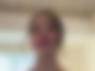 Kira Lopez's Live Sex Cam Show