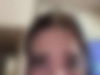 Kira Lopez's Live Sex Cam Show
