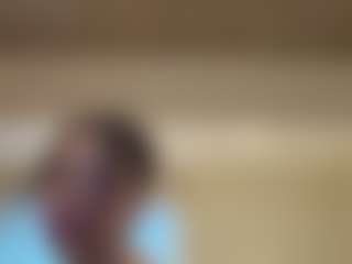 Kira Lopez's Live Sex Cam Show