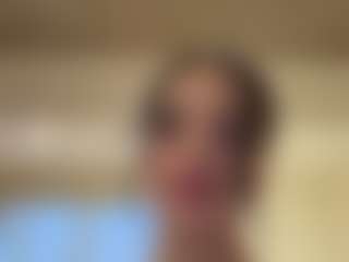 Kira Lopez's Live Sex Cam Show