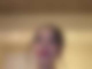 Kira Lopez's Live Sex Cam Show