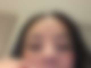 Kira Lopez's Live Sex Cam Show