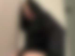 Kira Lopez's Live Sex Cam Show
