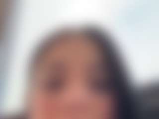 Kira Lopez's Live Sex Cam Show
