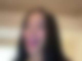 Kira Lopez's Live Sex Cam Show