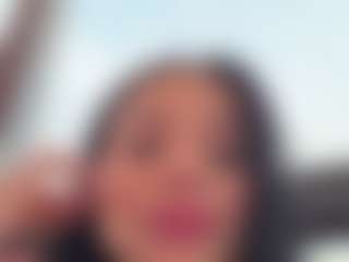 Kira Lopez's Live Sex Cam Show