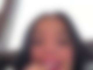 Kira Lopez's Live Sex Cam Show