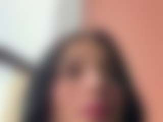 Kira Lopez's Live Sex Cam Show