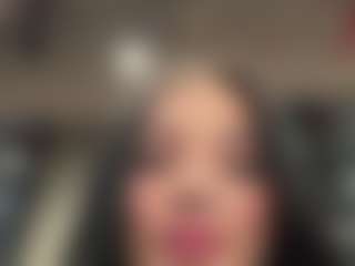 Kira Lopez's Live Sex Cam Show