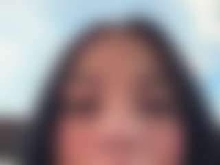 Kira Lopez's Live Sex Cam Show
