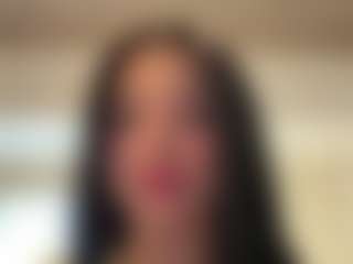 Kira Lopez's Live Sex Cam Show