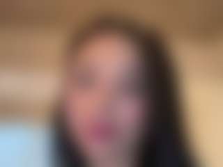 Kira Lopez's Live Sex Cam Show