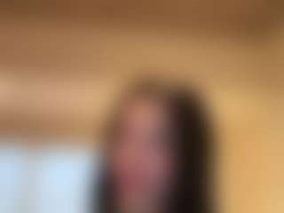 Kira Lopez's Live Sex Cam Show