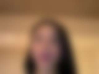 Kira Lopez's Live Sex Cam Show