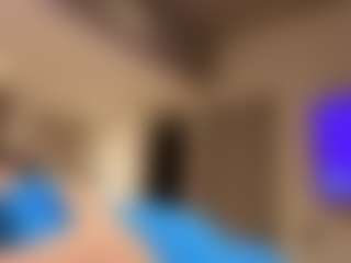 Kira Lopez's Live Sex Cam Show