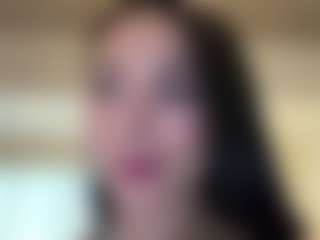 Kira Lopez's Live Sex Cam Show
