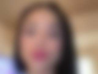 Kira Lopez's Live Sex Cam Show
