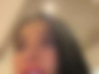 Kira Lopez's Live Sex Cam Show