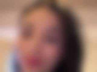 Kira Lopez's Live Sex Cam Show