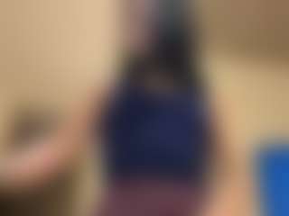 Kira Lopez's Live Sex Cam Show