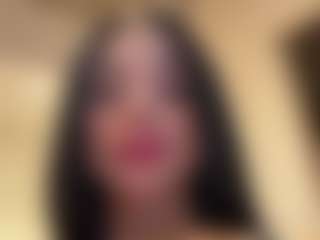 Kira Lopez's Live Sex Cam Show