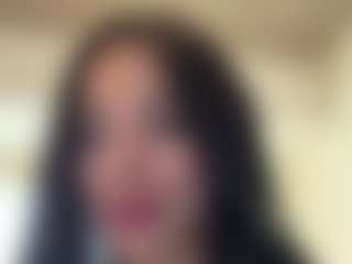 Kira Lopez's Live Sex Cam Show
