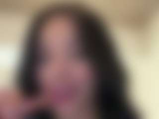 Kira Lopez's Live Sex Cam Show