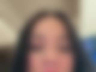 Kira Lopez's Live Sex Cam Show