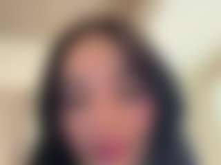 Kira Lopez's Live Sex Cam Show