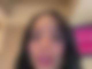 Kira Lopez's Live Sex Cam Show