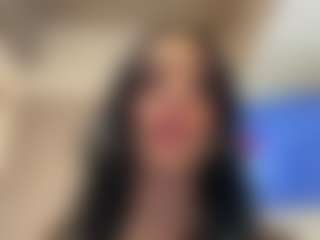 Kira Lopez's Live Sex Cam Show