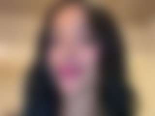 Kira Lopez's Live Sex Cam Show