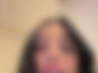 Live cam show with Kira Lopez - Tattoos Young Adult on Gym Cam Girls