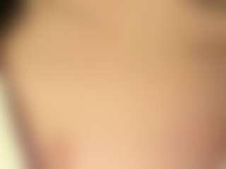 Kira Lopez's Live Sex Cam Show
