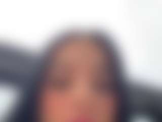 Kira Lopez's Live Sex Cam Show