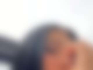 Kira Lopez's Live Sex Cam Show