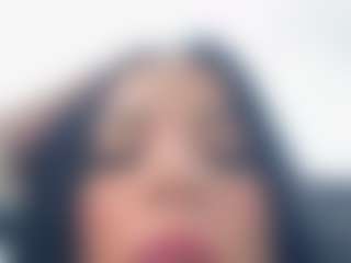 Kira Lopez's Live Sex Cam Show