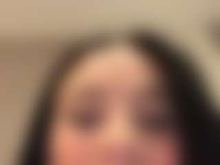 Kira Lopez's Live Sex Cam Show